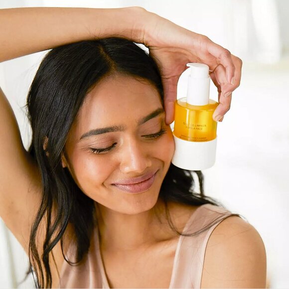 Costa Brazil Hydrating Face Cleanser - Picture 8 of 14